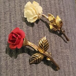 Vintage signed WINARD 12K GF carved white rose brooch pin and red unsigned